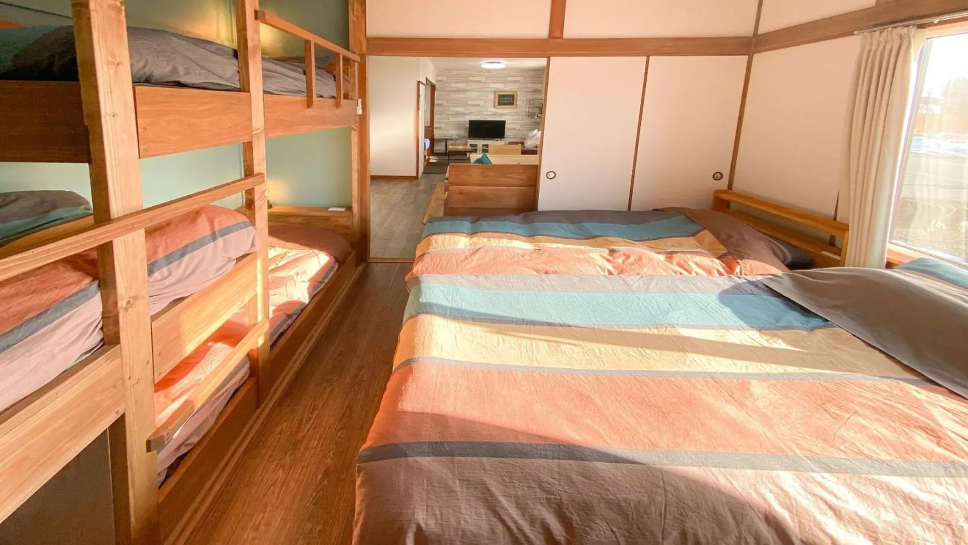 Portfront - Vacation Stay 60869V kontakter